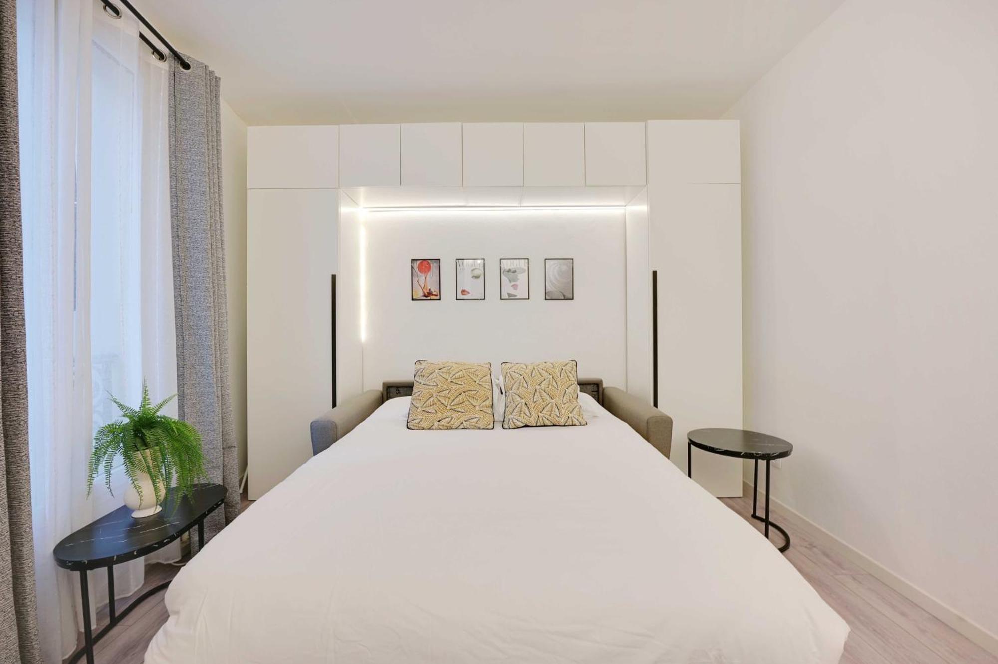 Cocooning Chic In Apartment *